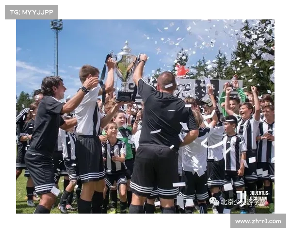 意甲俱乐部青训营增设战术分析课程，培养年轻球员阅读能力